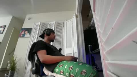 Brownskinshortyy online show from 9, 4, 2026