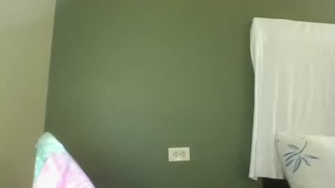 EtherealLilac online show from 22, 3, 2026