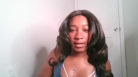 Snapshot of brownsugarcutie3 chatting on 19, 10, 2025 Brownsuagrcutie online show from 19, 10, 2025