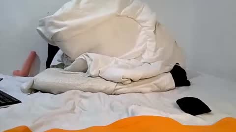 Bruce online show from 10, 3, 2025