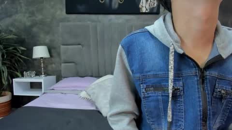 Bruce Hans online show from 15, 3, 2026