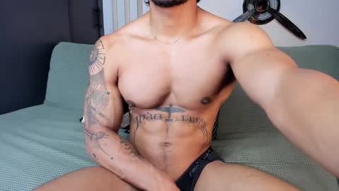 Snapshot of bruce_roldan chatting on 9, 12, 2024 bruce roldan online show from 9, 12, 2024