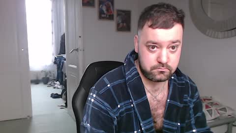 Bruce online show from 3, 2, 2025