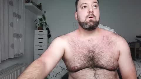 Bruce online show from 24, 10, 2025