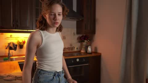 Tess online show from 17, 4, 2026