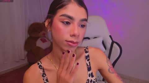 SARAH  online show from 8, 2, 2026