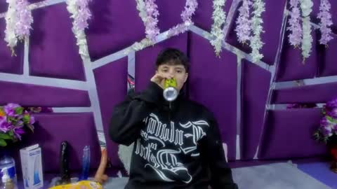 Bruno Cruz online show from 4, 2, 2026