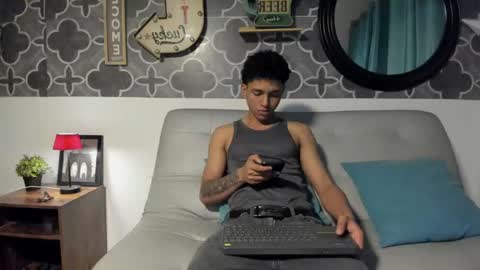 bruno_snow online show from 8, 4, 2026