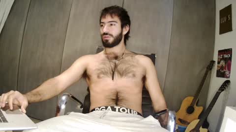 Snapshot of brunobaibe chatting on 10, 1, 2025 brunobaibe online show from 10, 1, 2025