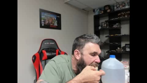 Snapshot of brutalmaster1983 chatting on 22, 12, 2024 BRUTALMASTER1983 online show from 22, 12, 2024