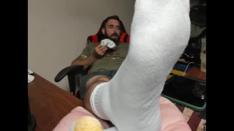 Snapshot of brutalmaster1983 chatting on 12, 9, 2025 BRUTALMASTER1983 online show from 12, 9, 2025