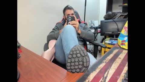Snapshot of brutalmaster1983 chatting on 9, 10, 2025 BRUTALMASTER1983 online show from 9, 10, 2025