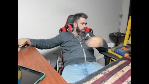 BRUTALMASTER1983 online show from 2, 11, 2025