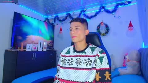 BRYAM INDEPENDENT MODEL online show from 3, 12, 2024