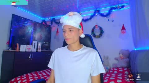 BRYAM INDEPENDENT MODEL online show from 5, 12, 2024