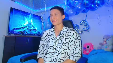 BRYAM INDEPENDENT MODEL online show from 9, 1, 2025