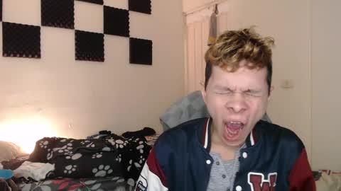 Snapshot of bryamado chatting on 11, 2, 2025 bryamado online show from 11, 2, 2025