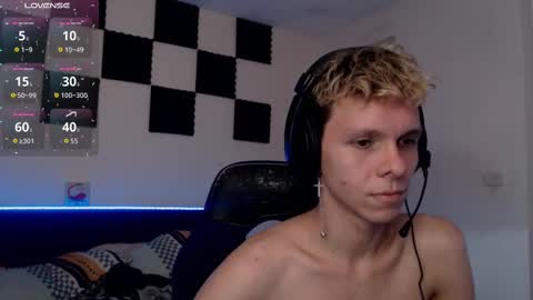 Snapshot of bryamado chatting on 17, 9, 2025 bryamado online show from 17, 9, 2025