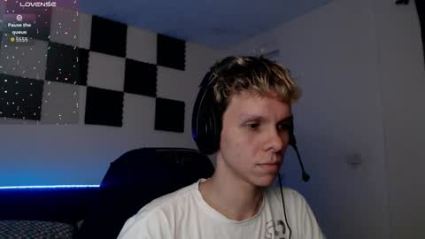 Snapshot of bryamado chatting on 24, 9, 2025 bryamado online show from 24, 9, 2025