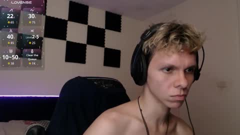 Snapshot of bryamado chatting on 4, 10, 2025 bryamado online show from 4, 10, 2025