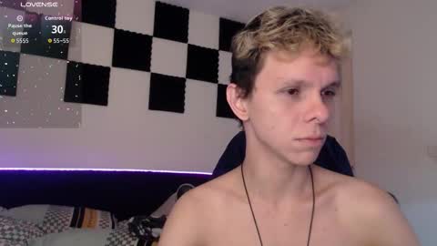 Snapshot of bryamado chatting on 7, 10, 2025 bryamado online show from 7, 10, 2025