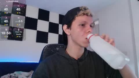 Snapshot of bryamado chatting on 20, 10, 2025 bryamado online show from 20, 10, 2025