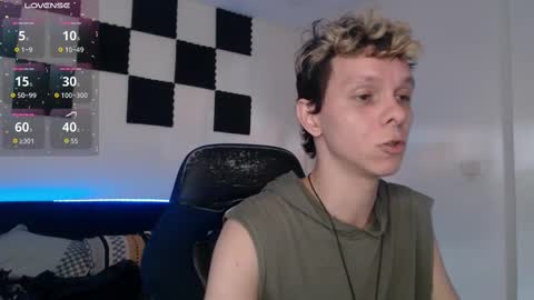 Snapshot of bryamado chatting on 23, 10, 2025 bryamado online show from 23, 10, 2025