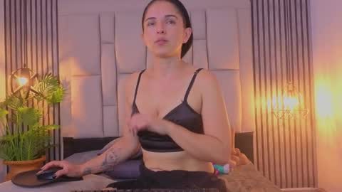 Snapshot of bryonycute chatting on 18, 12, 2025 BRYONY online show from 18, 12, 2025