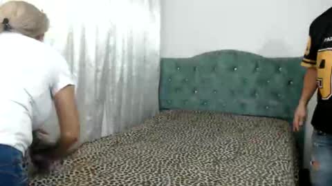 bryonysexytwo online show from 1, 6, 2026