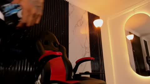 Bryxon  online show from 23, 2, 2025