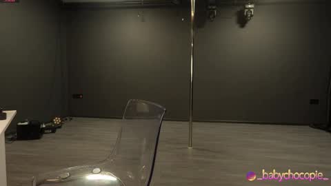 Bubble  gum  online show from 7, 1, 2026