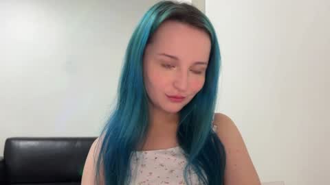 bubble_b00 online show from 2, 1, 2025