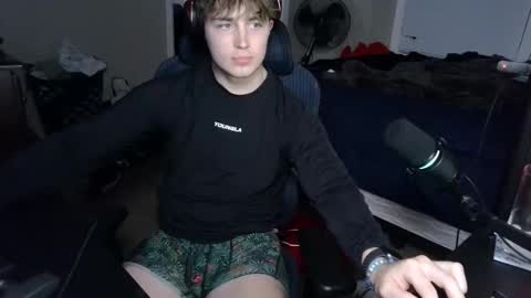 BubblebuttBdn online show from 5, 11, 2025