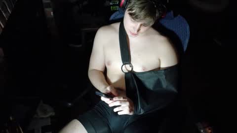 Snapshot of bubblebuttbdn chatting on 11, 5, 2026 BubblebuttBdn online show from 11, 5, 2026