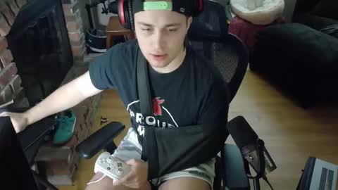 Snapshot of bubblebuttbdn chatting on 24, 5, 2026 BubblebuttBdn online show from 24, 5, 2026