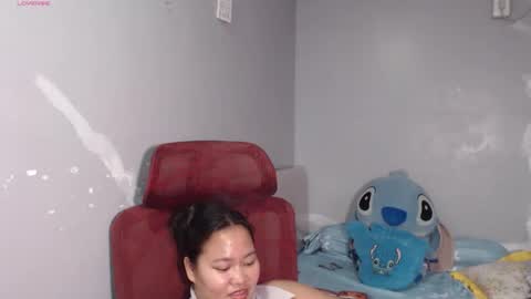 Snapshot of bubblebuttpinay chatting on 28, 4, 2026 Sunshine online show from 28, 4, 2026