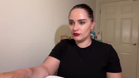 Snapshot of bubblegumfairy_ chatting on 27, 6, 2026 Anna online show from 27, 6, 2026