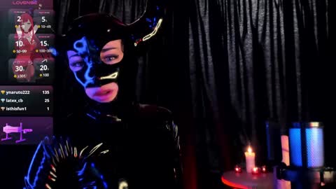 Snapshot of bubblewhite_ chatting on 13, 12, 2024 BubbleJereth online show from 13, 12, 2024