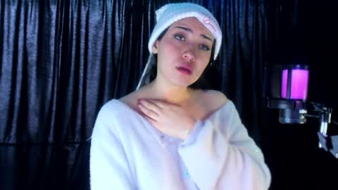 Snapshot of bubblewhite_ chatting on 14, 12, 2024 BubbleJereth online show from 14, 12, 2024