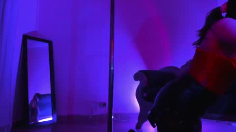 Snapshot of bubblewhite_ chatting on 14, 1, 2025 BubbleJereth online show from 14, 1, 2025