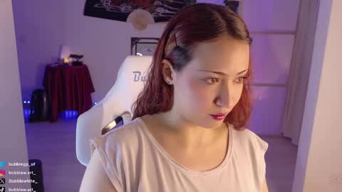 Snapshot of bubblewhite_ chatting on 10, 9, 2025 BubbleJereth online show from 10, 9, 2025