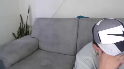 Buda y Cataleya online show from 10, 9, 2025