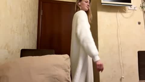 buenamorey online show from 7, 2, 2026