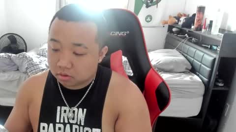 Snapshot of buffsexyman24 chatting on 23, 2, 2025 buffsexyman24 online show from 23, 2, 2025