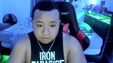 Snapshot of buffsexyman24 chatting on 28, 2, 2025 buffsexyman24 online show from 28, 2, 2025