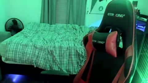 Snapshot of buffsexyman24 chatting on 1, 3, 2025 buffsexyman24 online show from 1, 3, 2025