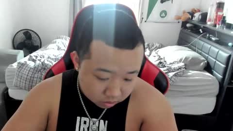 Snapshot of buffsexyman24 chatting on 4, 3, 2025 buffsexyman24 online show from 4, 3, 2025