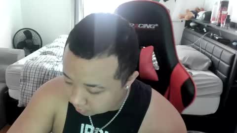 Snapshot of buffsexyman24 chatting on 4, 3, 2025 buffsexyman24 online show from 4, 3, 2025