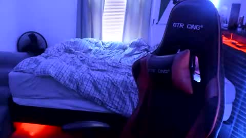 Snapshot of buffsexyman24 chatting on 10, 3, 2025 buffsexyman24 online show from 10, 3, 2025