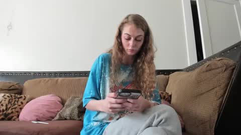 Buffy online show from 20, 12, 2024